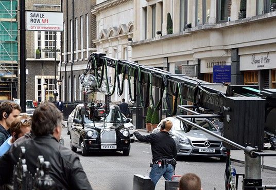 Kingsman - Huntsman Goes Under Cover!